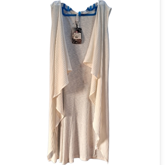 unknown Jackets & Blazers - Branded Peach Long stylish Shrug slip